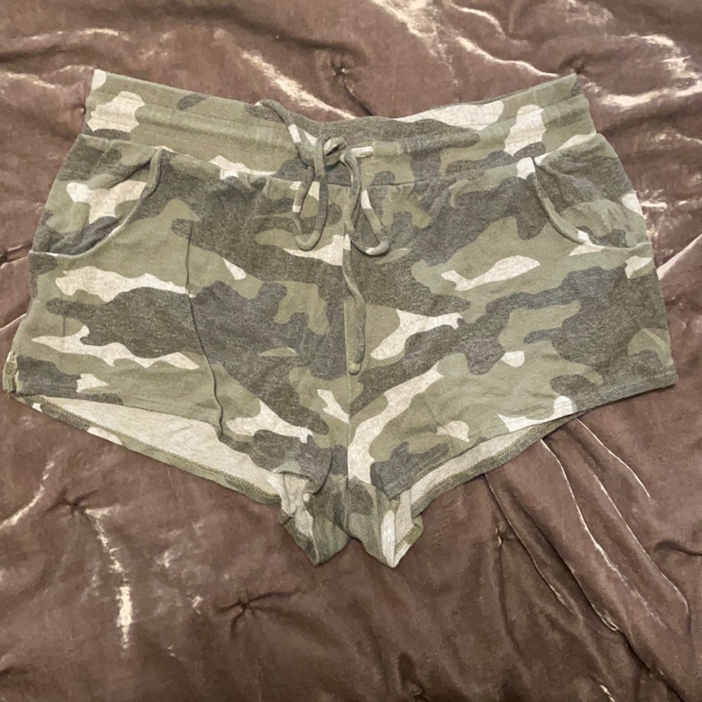 Express camo soft shorts